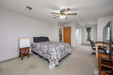 776 Harrell Avenue Woodbridge Proper NJ 07095