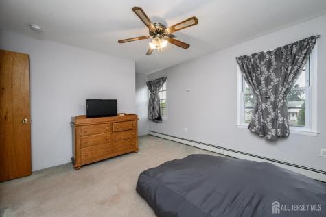 776 Harrell Avenue Woodbridge Proper NJ 07095