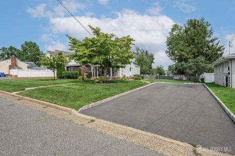776 Harrell Avenue Woodbridge Proper NJ 07095