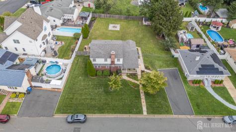 776 Harrell Avenue Woodbridge Proper NJ 07095