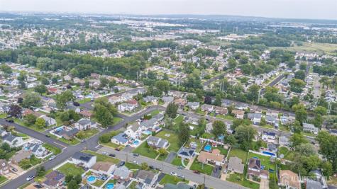 776 Harrell Avenue Woodbridge Proper NJ 07095
