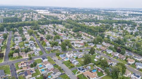 776 Harrell Avenue Woodbridge Proper NJ 07095