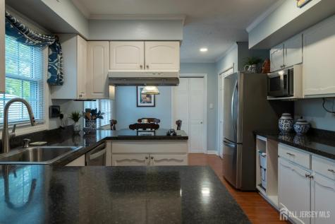 189 Berger Street Franklin Twsp NJ 08873
