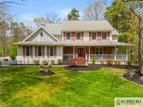 1 Pine View Court Monroe NJ 08831
