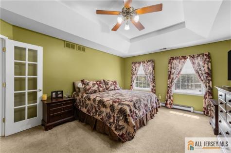 1 Pine View Court Monroe NJ 08831