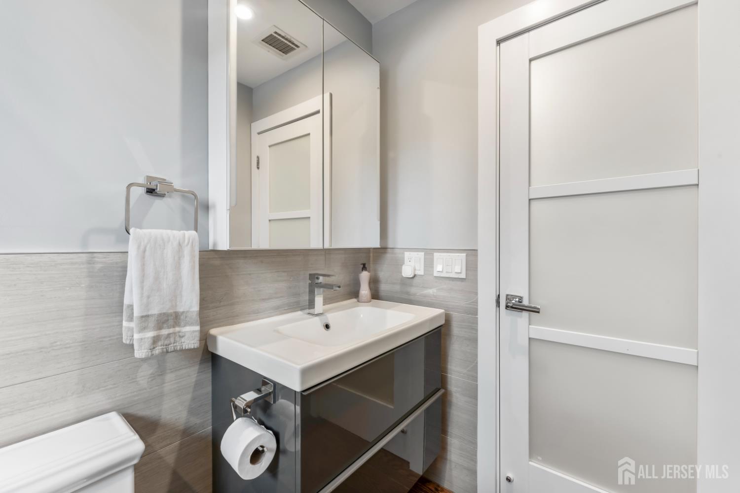 1594 Sea Island Drive Toms River NJ 08753