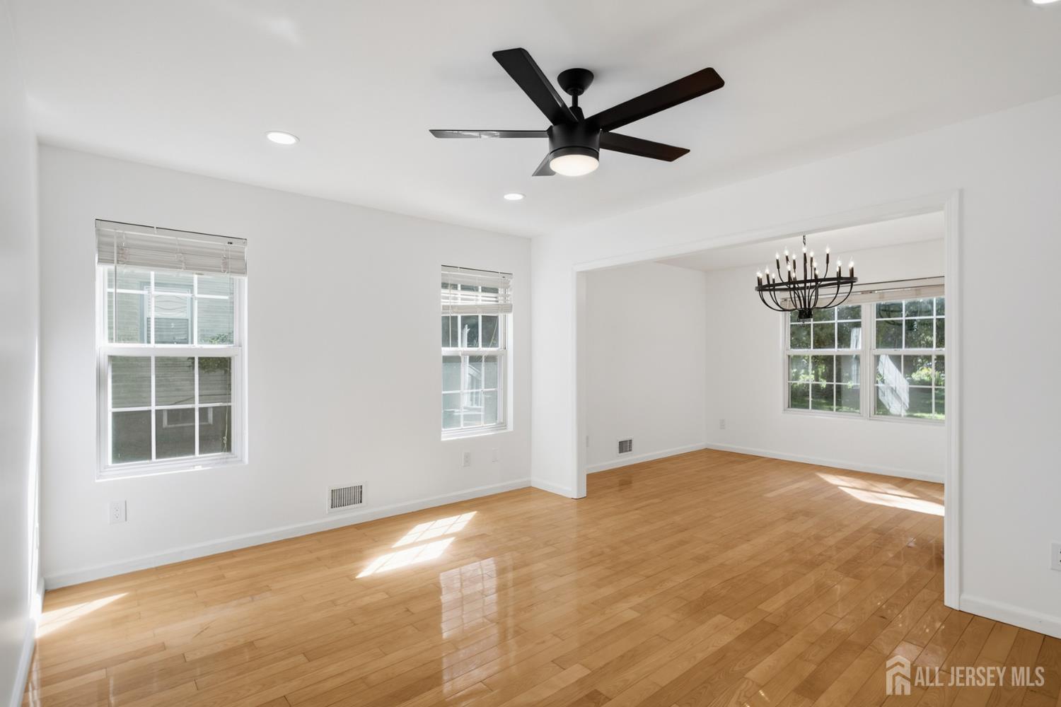 53 Bernard Avenue Edison NJ 08837
