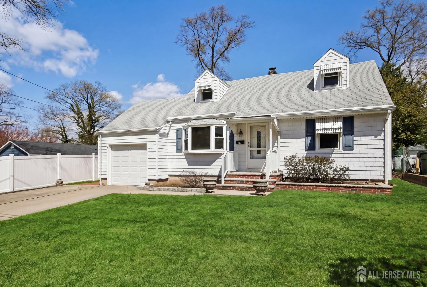 44 Colonia Place Colonia NJ 07067
