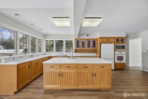 44 Colonia Place Colonia NJ 07067