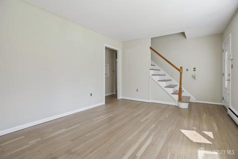 44 Colonia Place Colonia NJ 07067
