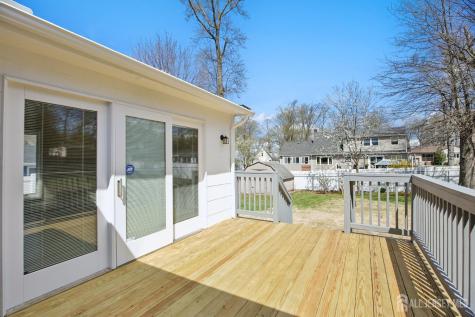44 Colonia Place Colonia NJ 07067