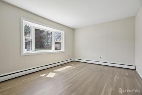 44 Colonia Place Colonia NJ 07067