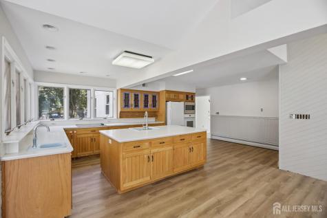 44 Colonia Place Colonia NJ 07067
