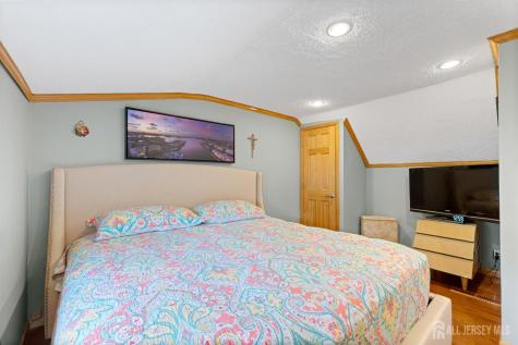 35 Mimi Road Old Bridge NJ 08857
