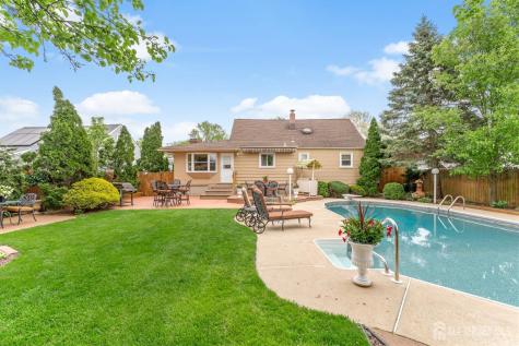 35 Mimi Road Old Bridge NJ 08857