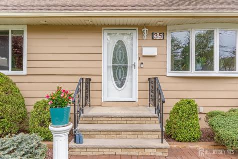 35 Mimi Road Old Bridge NJ 08857