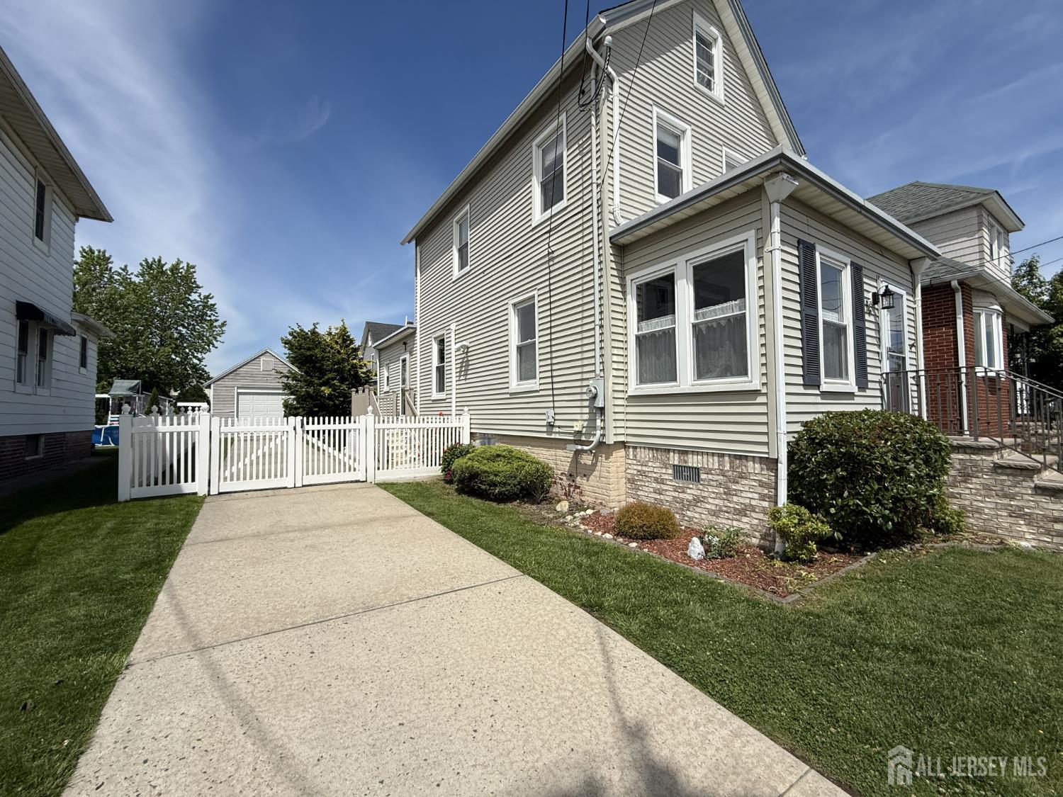 36 Raritan Avenue South River NJ 08882