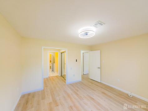 220-C Manchester Lane Monroe NJ 08831