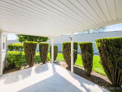 220-C Manchester Lane Monroe NJ 08831