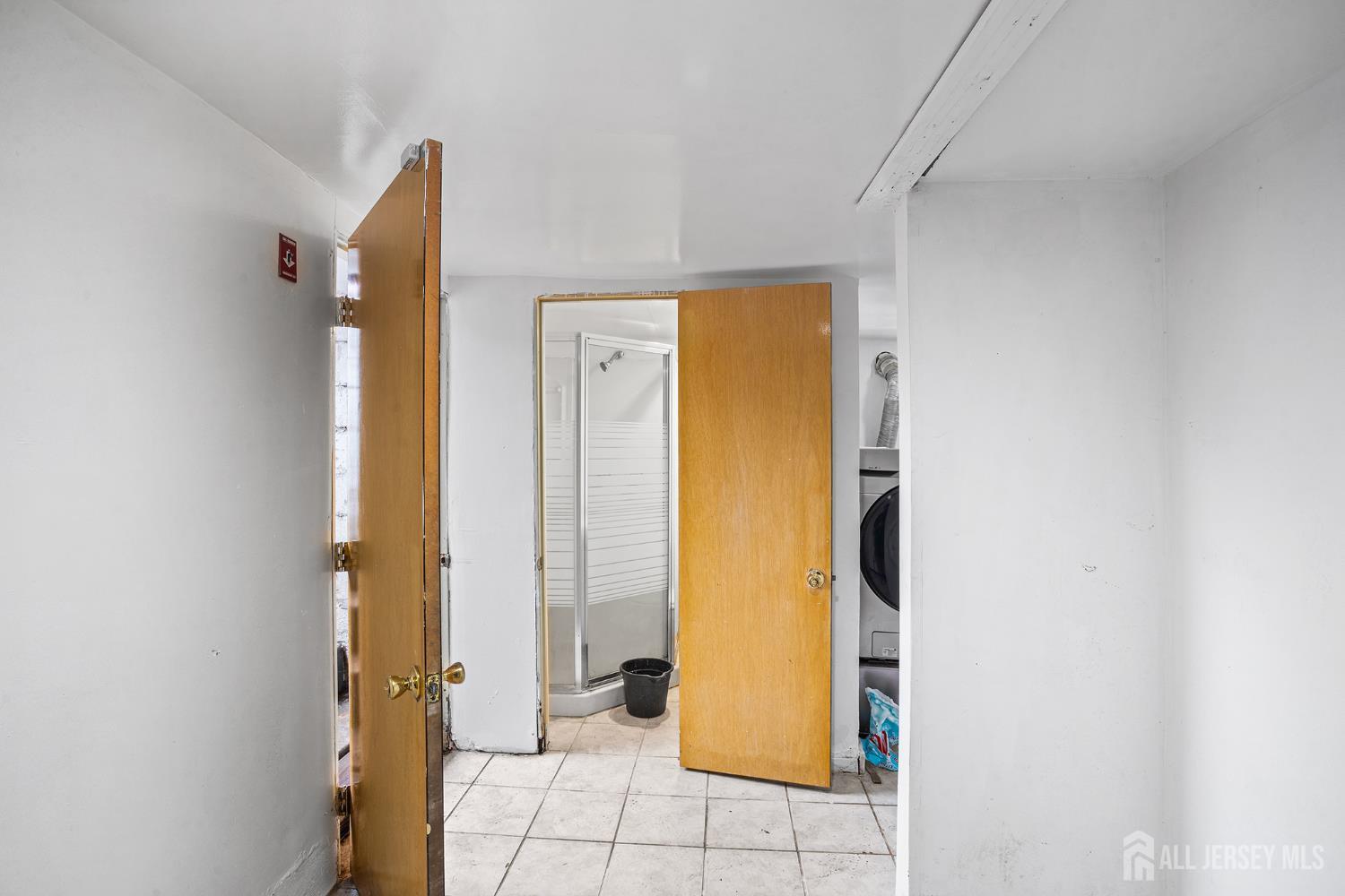 639 Johnstone Street Perth Amboy NJ 08861