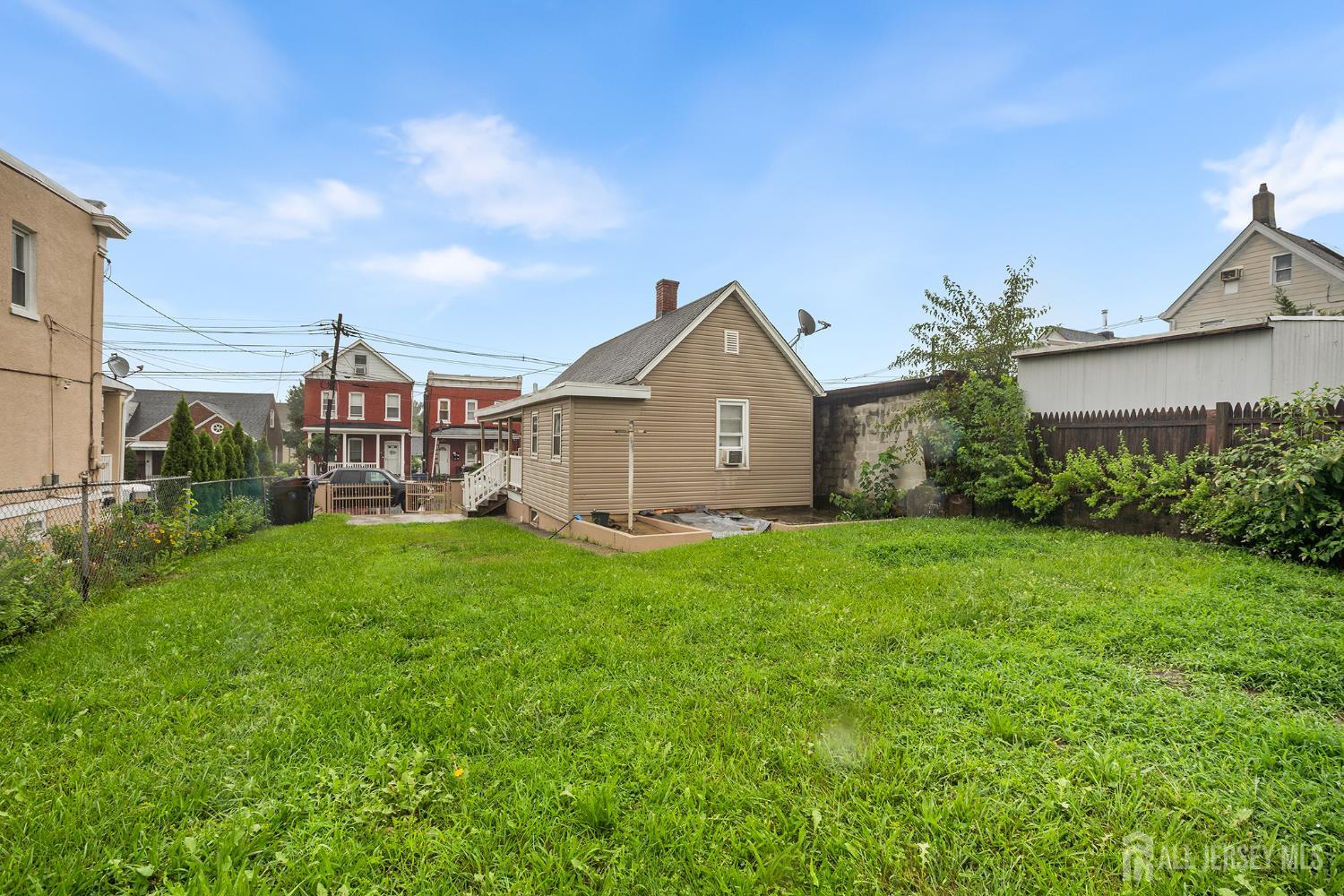 639 Johnstone Street Perth Amboy NJ 08861