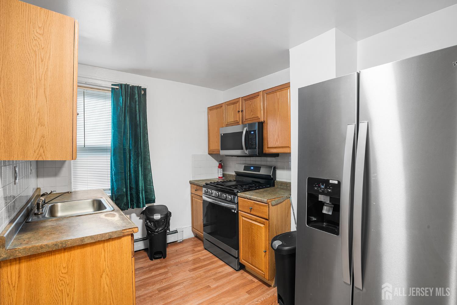 639 Johnstone Street Perth Amboy NJ 08861