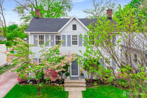 33 Kossman Street East Brunswick NJ 08816