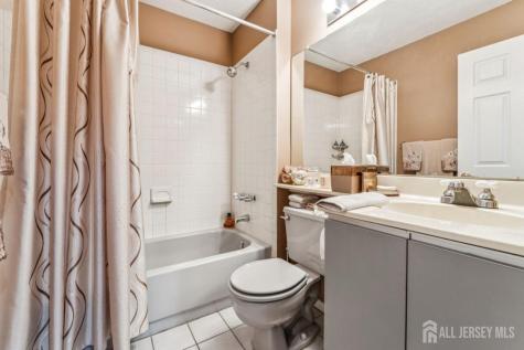 75 Linda Lane Edison NJ 08820