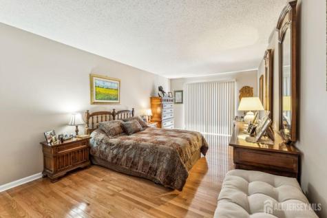 75 Linda Lane Edison NJ 08820