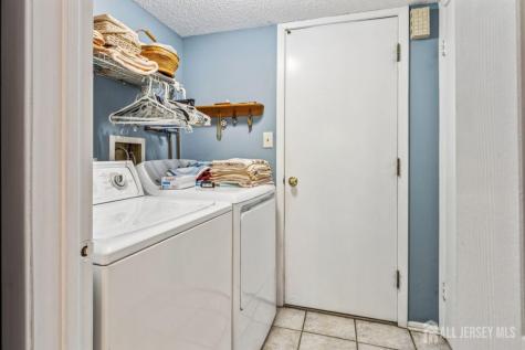 75 Linda Lane Edison NJ 08820