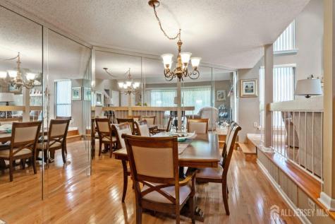 75 Linda Lane Edison NJ 08820