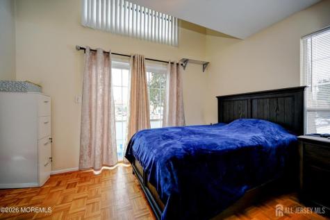 22 Borell Square Parlin NJ 08859