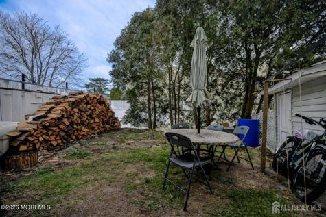 22 Borell Square Parlin NJ 08859