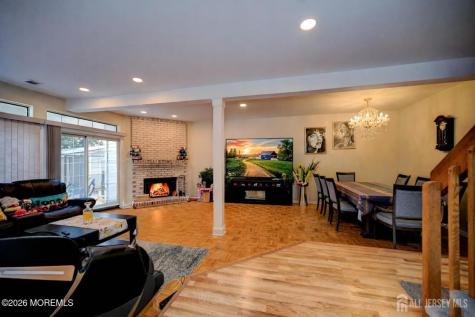 22 Borell Square Parlin NJ 08859