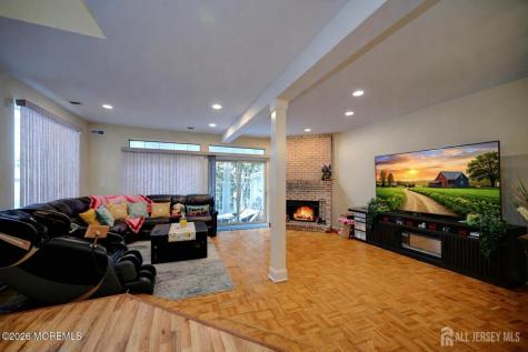 22 Borell Square Parlin NJ 08859
