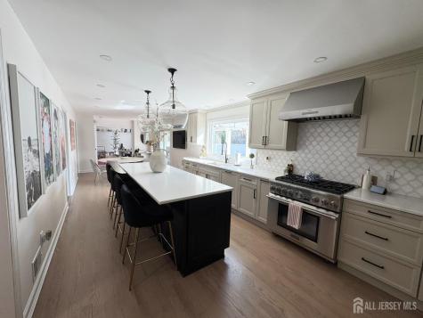 28 Hillside Avenue South Brunswick NJ 08852