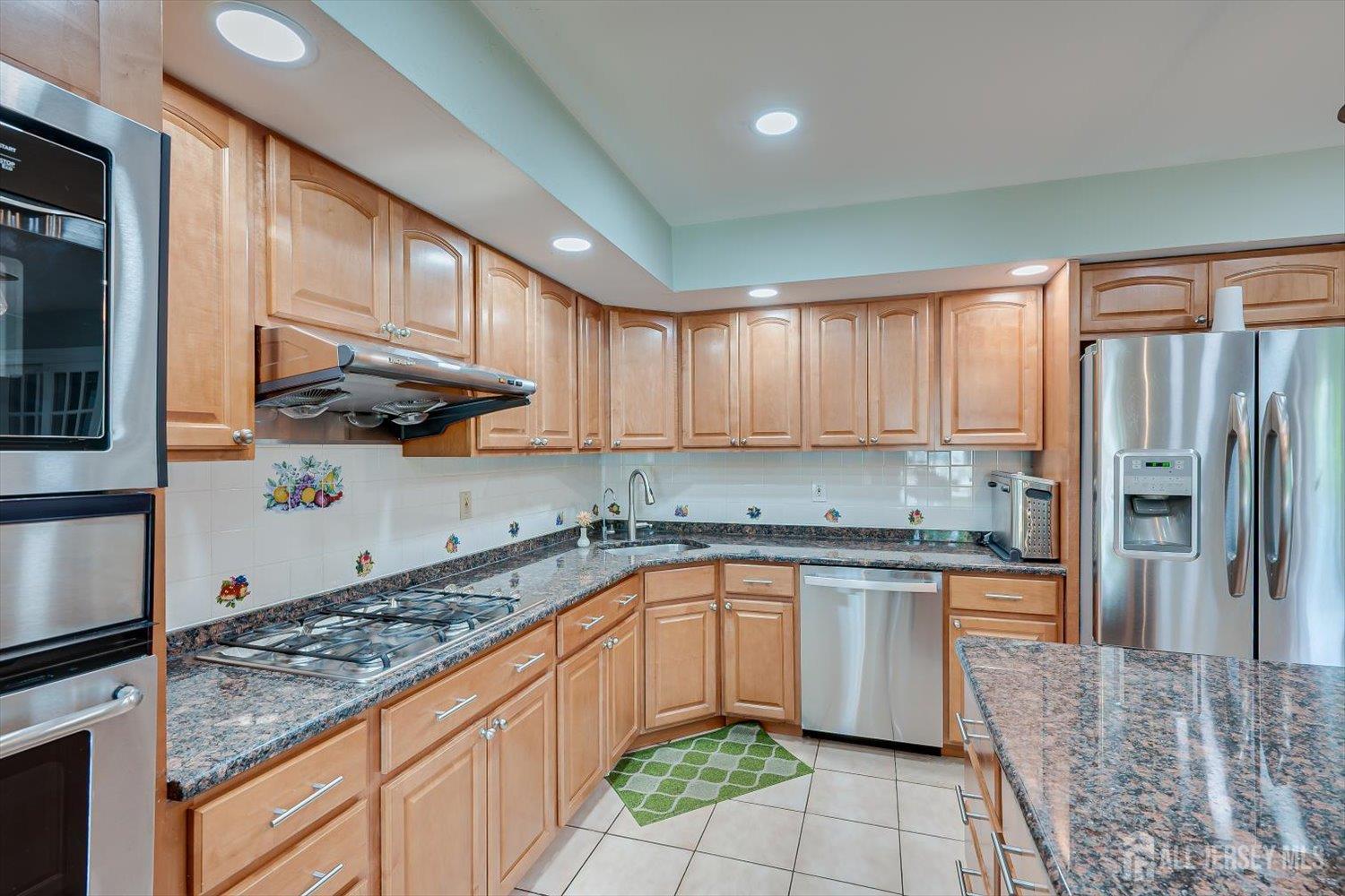76 Revere Boulevard Edison NJ 08820