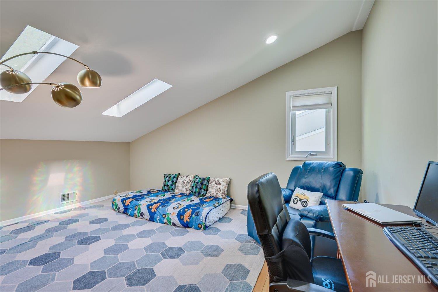 76 Revere Boulevard Edison NJ 08820