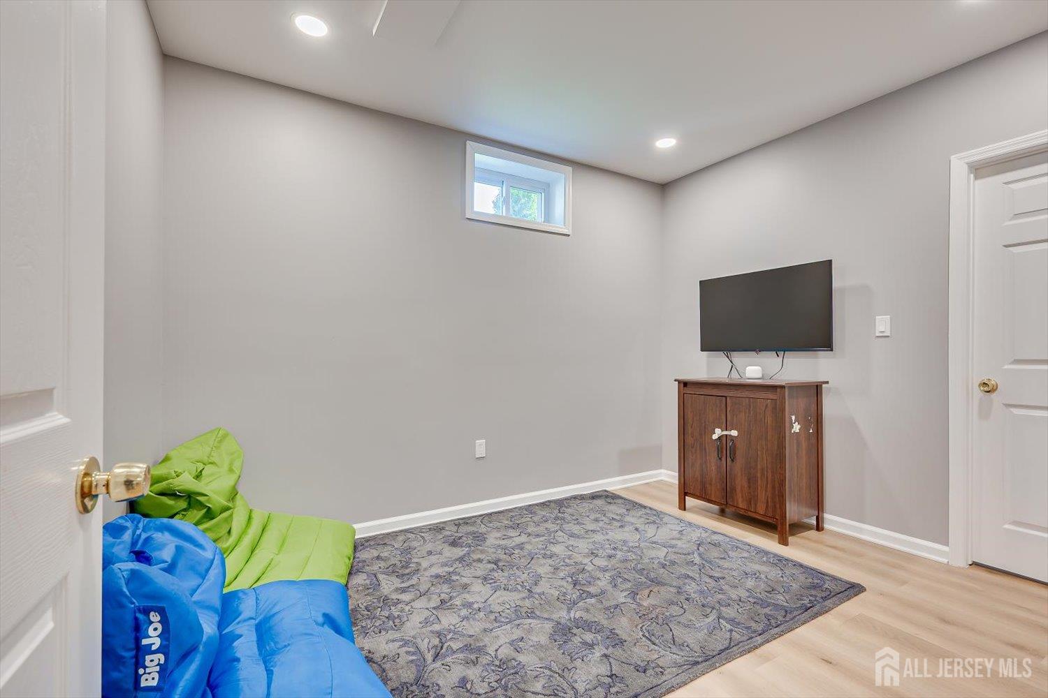 76 Revere Boulevard Edison NJ 08820