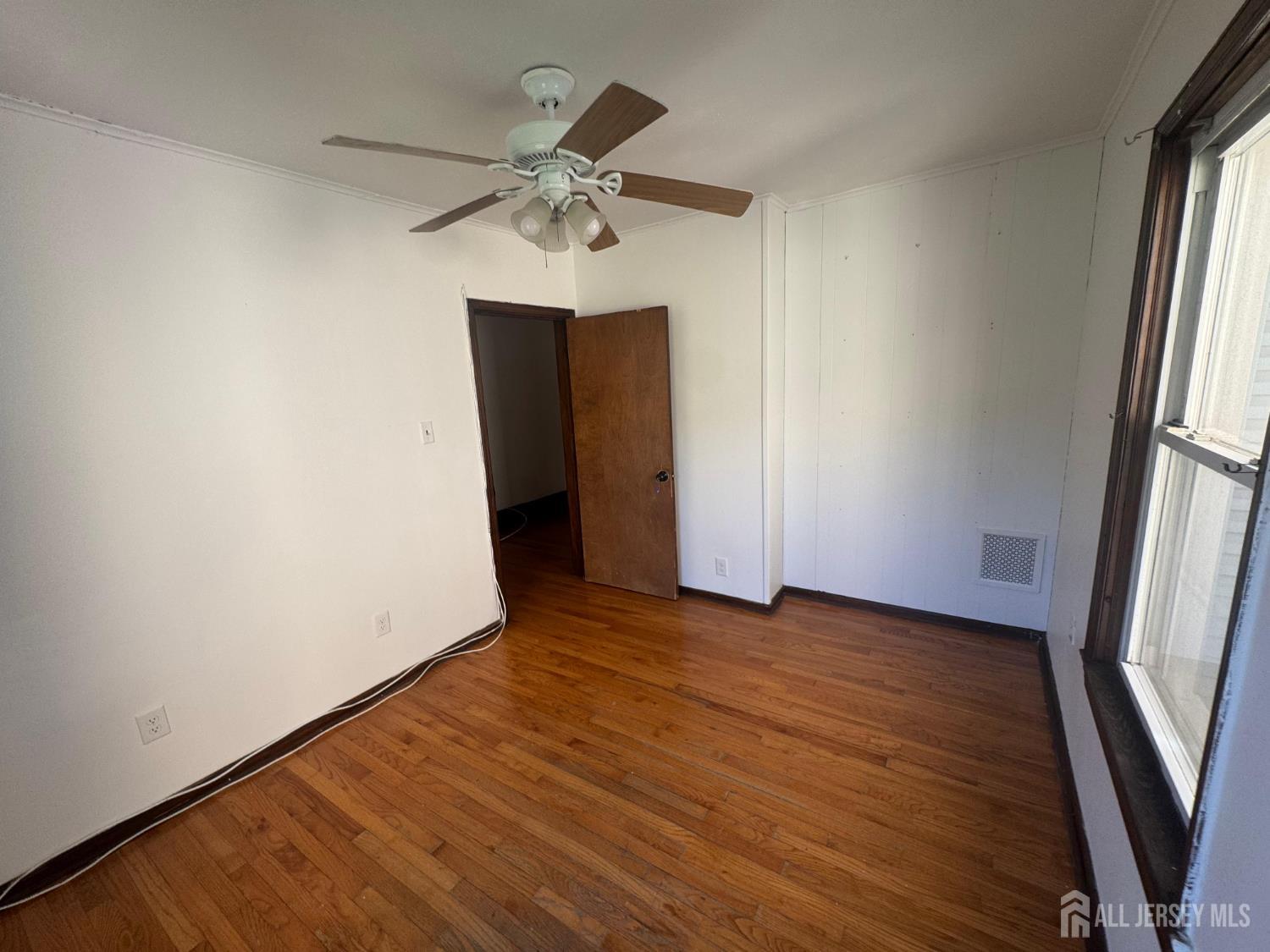 68 Danforth Avenue Jersey City NJ 07305