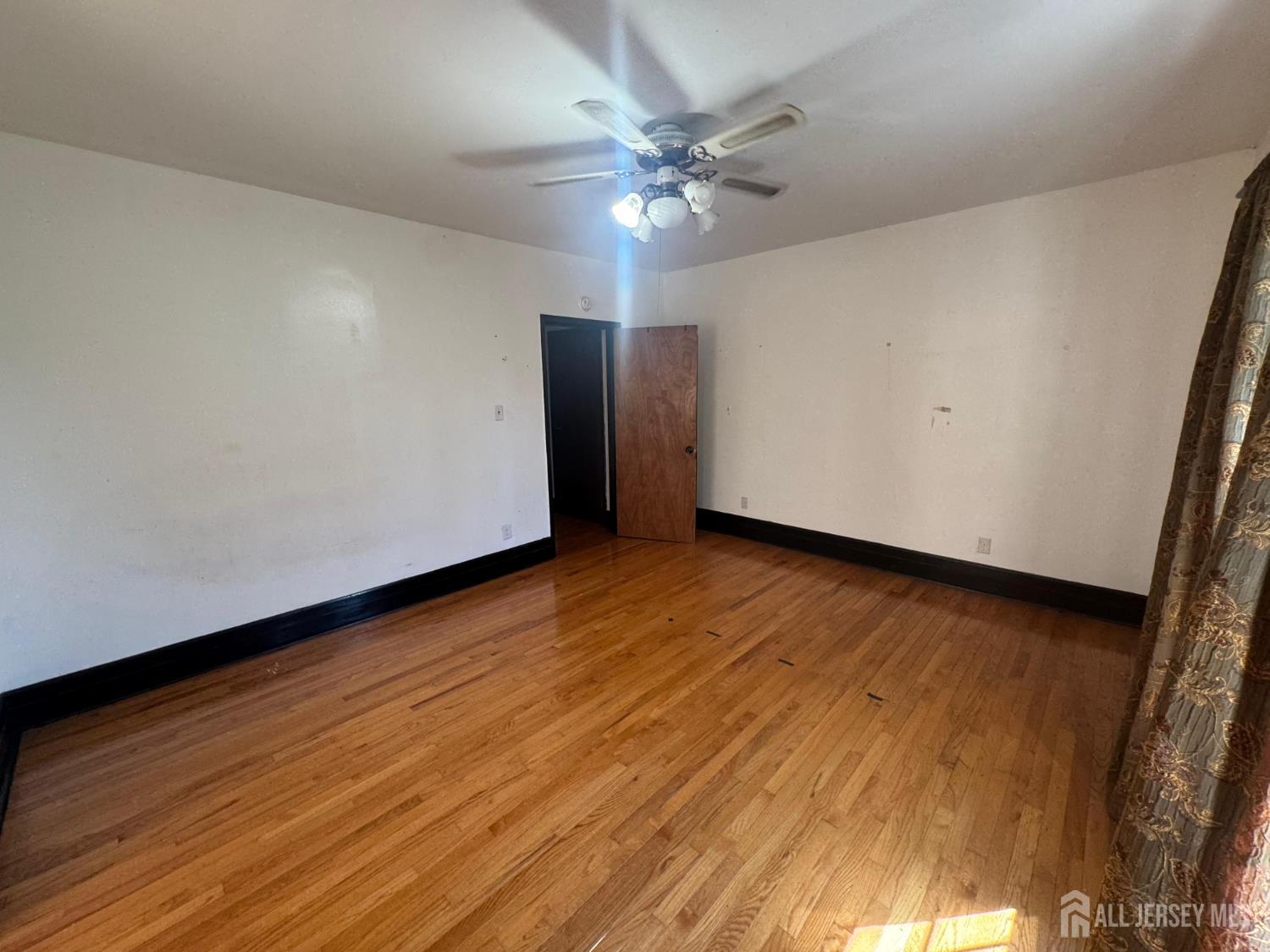 68 Danforth Avenue Jersey City NJ 07305
