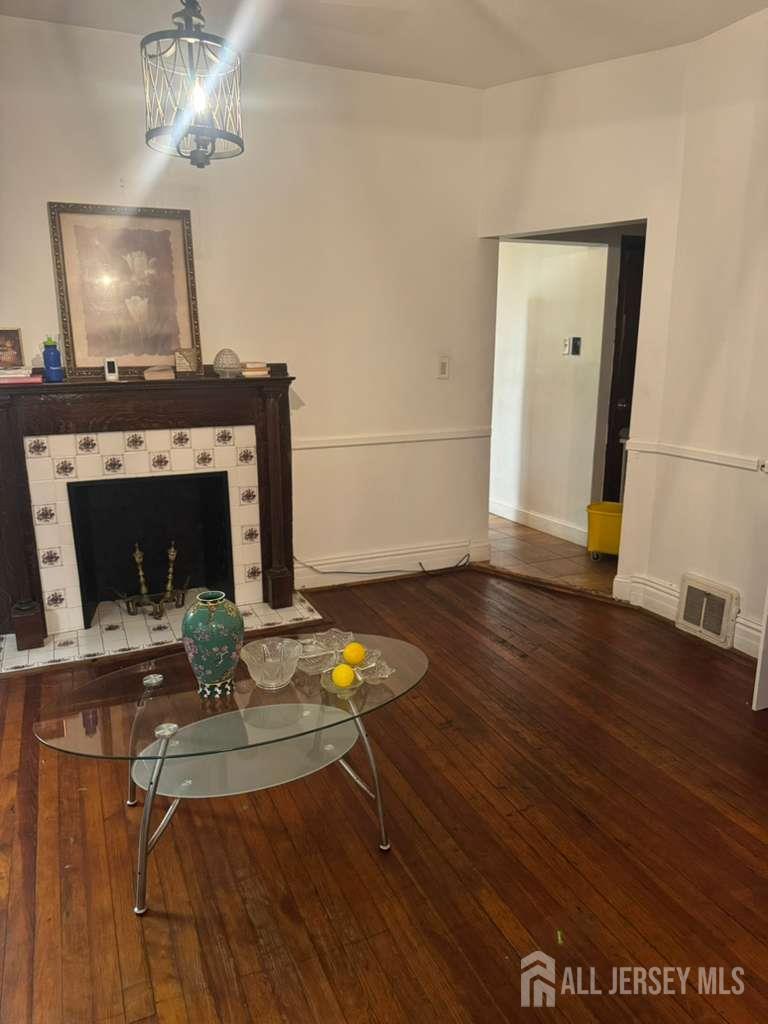 68 Danforth Avenue Jersey City NJ 07305