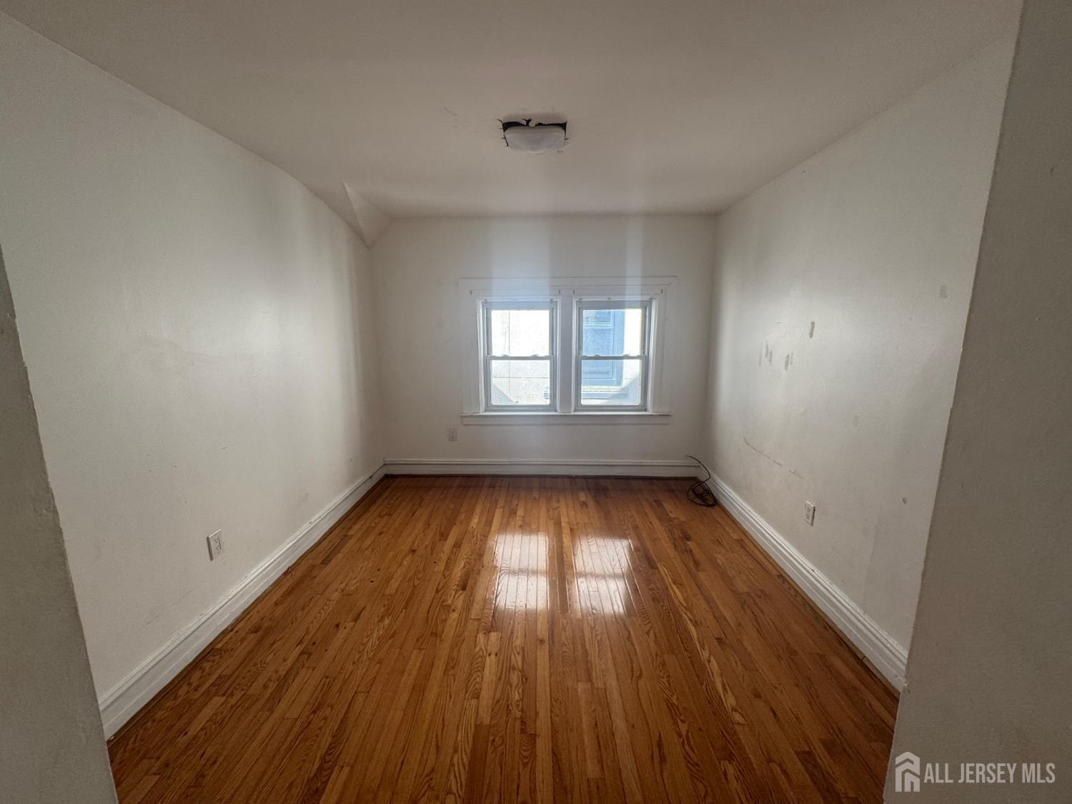 68 Danforth Avenue Jersey City NJ 07305