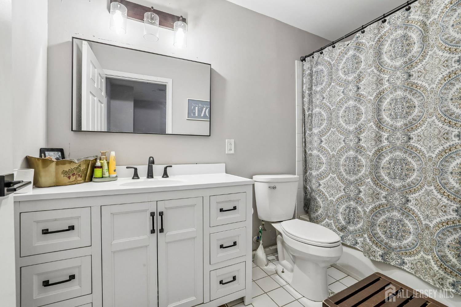 358 Rector Street Perth Amboy NJ 08861