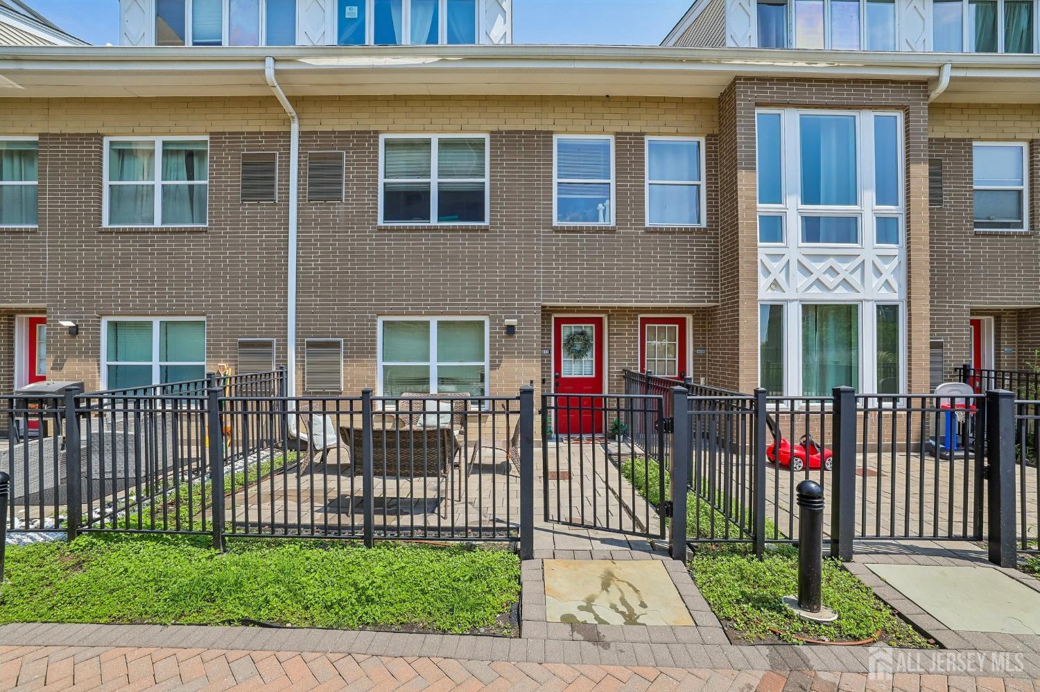 358 Rector Street Perth Amboy NJ 08861