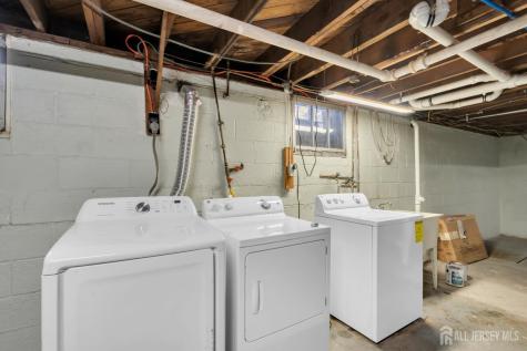 20 Burnet Street Avenel NJ 07001