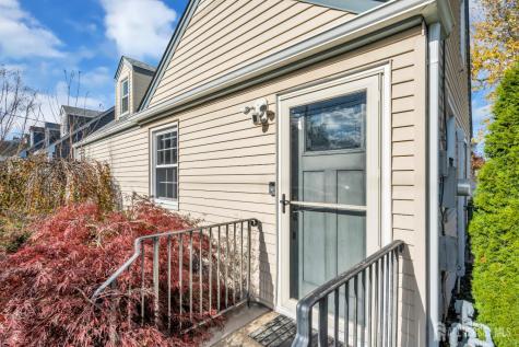 20 Burnet Street Avenel NJ 07001