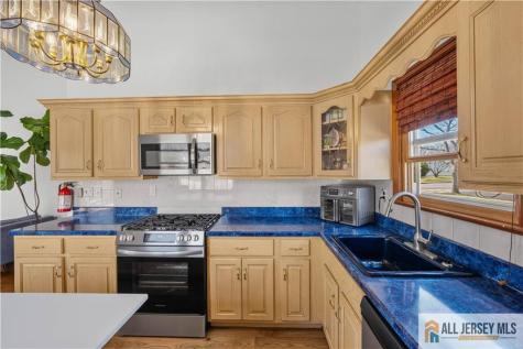 10 Wilkens Drive Piscataway NJ 08854