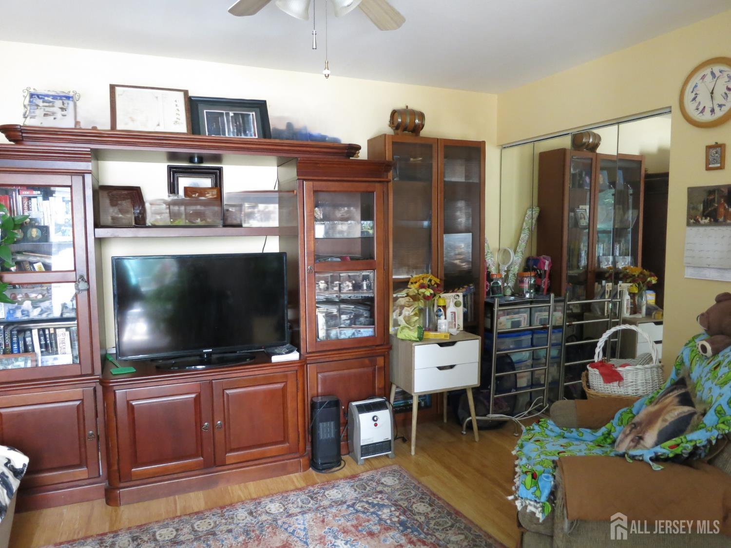 37 Aspen Avenue Englishtown NJ 07726