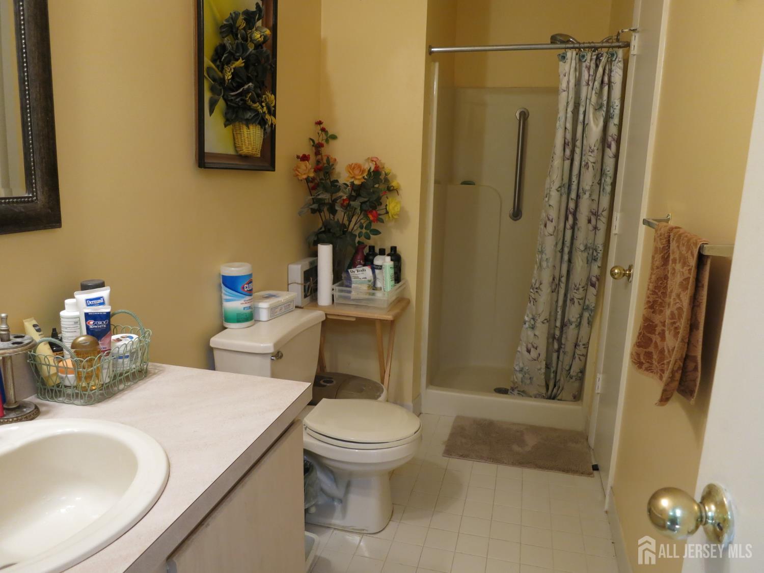 37 Aspen Avenue Englishtown NJ 07726